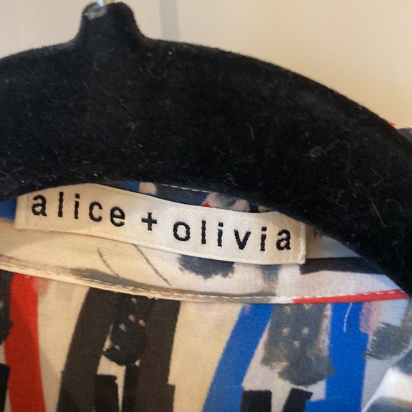 Alice and Olivia button up silk top - Picture 2 of 4